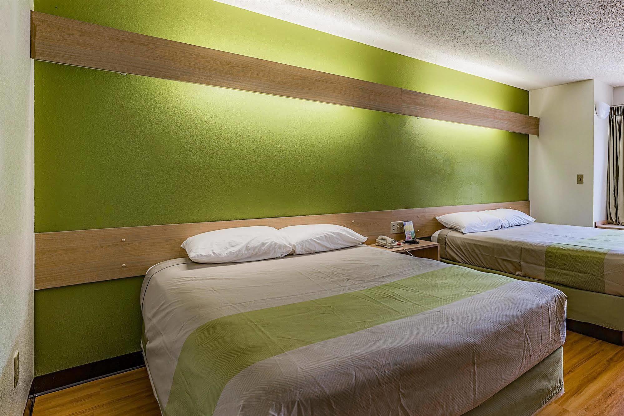 Motel 6-Charlotte, Nc - University ภายนอก รูปภาพ
